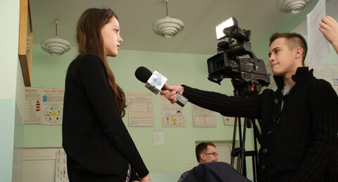 Uczniowie klasy mundurowej zadebiutowali przed kamerą