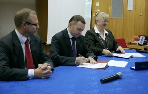 Miliony na blok operacyjny