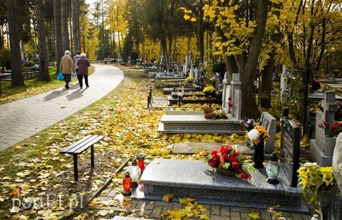 Uroczystości na elbląskich cmentarzach