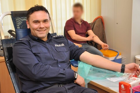 W ciągu 28 lat oddał ponad 50 litrów krwi