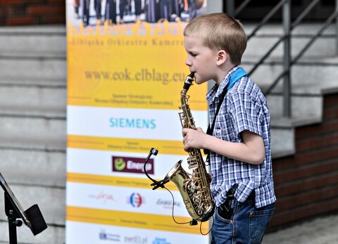 Młodzi saksofoniści zapraszali na koncert mistrza