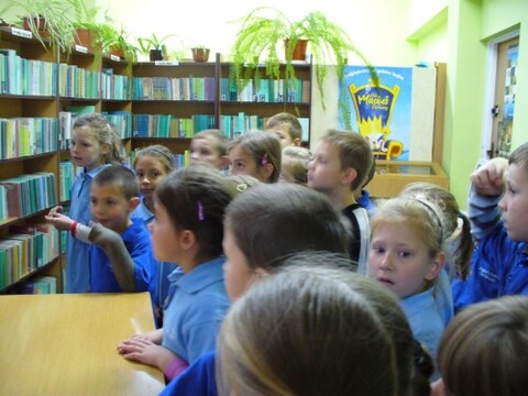 W SP 11 pasowanie na czytelnika