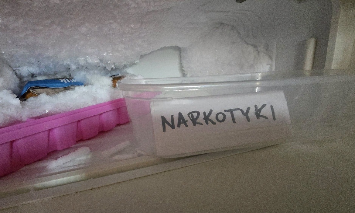 W zamrażalniku trzymał amfetaminę i mefedron
