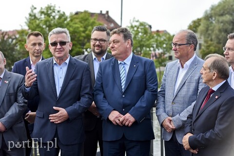 SLD zaczyna walkę o samorząd