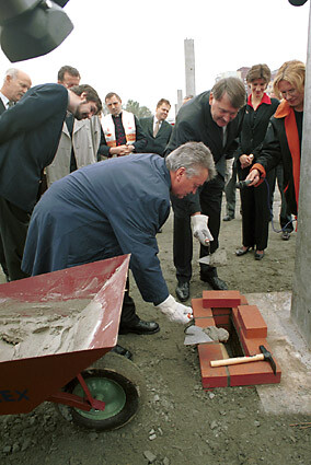 Wmurowali kamień
