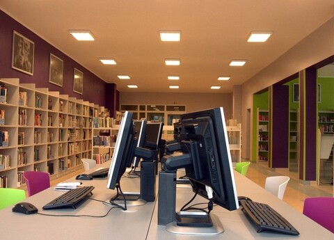 Na Zawadę wraca biblioteka