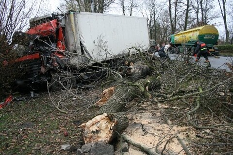Wypadek w Starym Polu - utrudnienia w ruchu