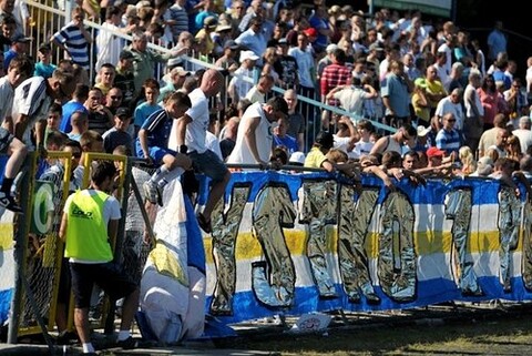 Wyroki za wniesienie alkoholu na mecz