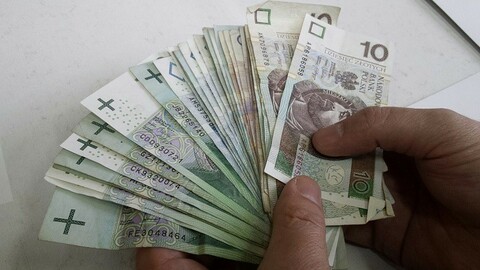 Obiekty sportowe dla klubów. Za darmo, czyli za ile?