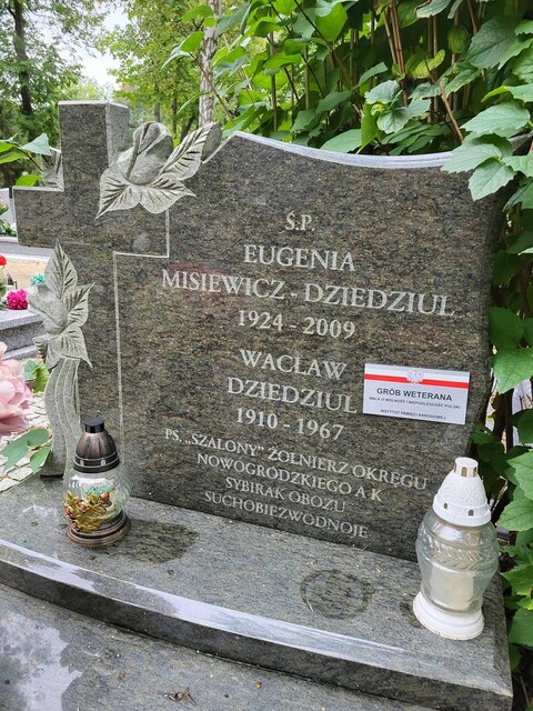 Zapal znicz na grobach AK-owców