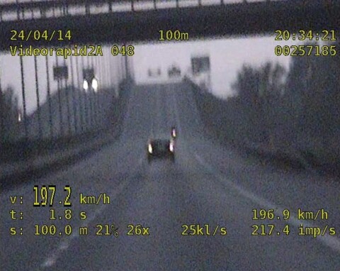 Pijany pędził bmw blisko 200 km/h