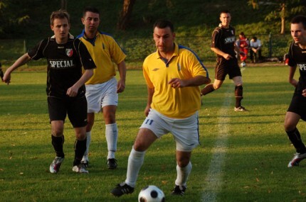 Zatoka lepsza w derby (piłka nożna)