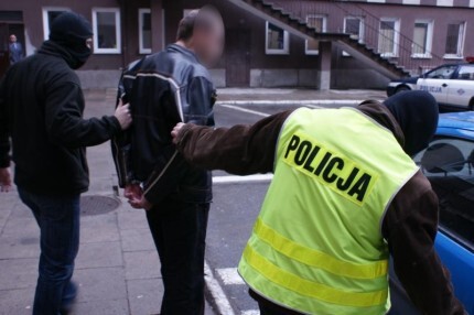 Wyłudzali kredyty, kupowali sprzęt i spieniężali go w lombardzie