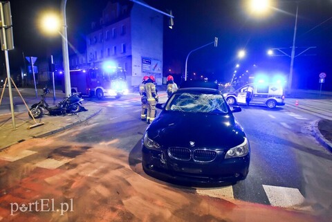 Zderzenie skutera z bmw na ul. Płk. Dąbka