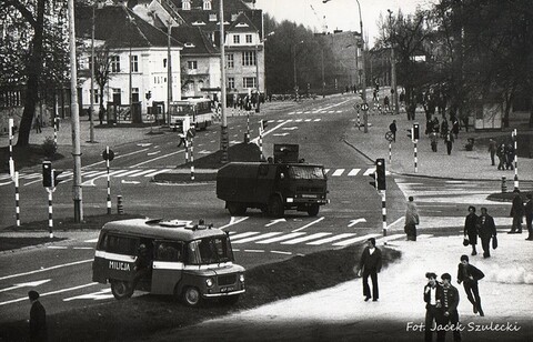 37 lat temu rozpoczął się stan wojenny. Co działo się w Elblągu i regionie?