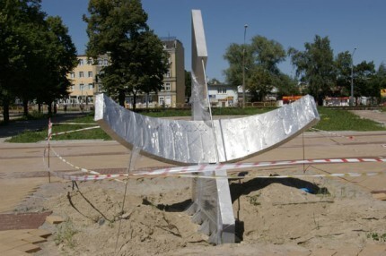 Zegar słoneczny już stoi