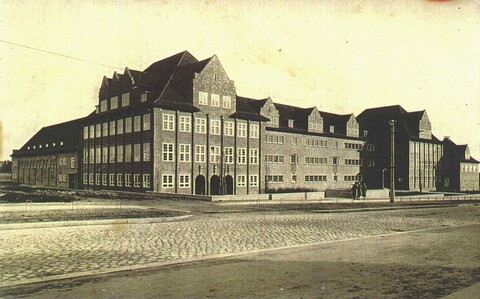 Od Peweksu do klopsa (Historia elbląskich ulic, odcinek 63)