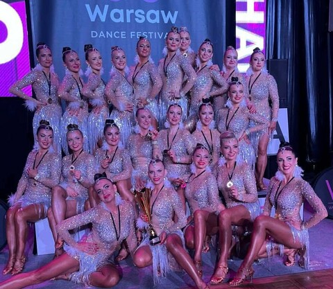 Zespół Szkoły Tańca Broadway w Elblągu ze złotym medalem międzynarodowego turnieju World Cup WADF