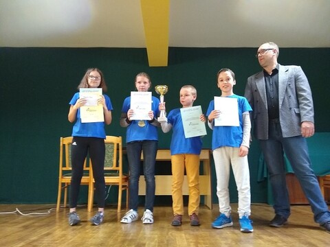 Złoto i brąz dla zawodników UKS Skoczek
