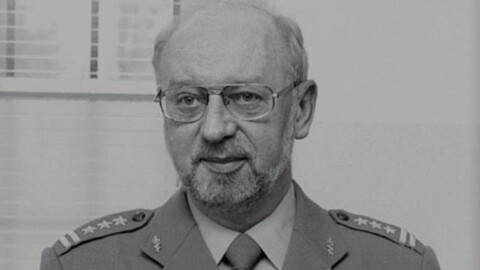 Zmarł emerytowany dyrektor szpitala wojskowego