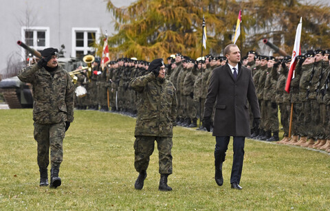 Żołnierze cieszą się z tej misji