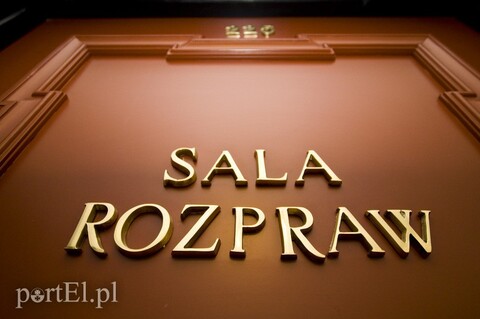 Żonę zabił, a córkę zranił. Prokuratura żąda dożywocia