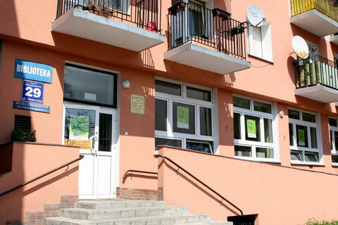Zrelaksuj się w bibliotece