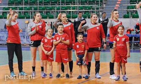 Zrewanżować się Kobierzycom