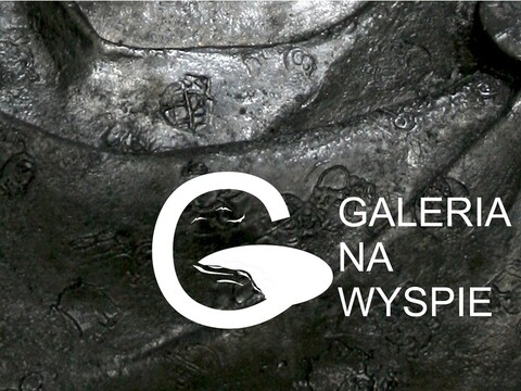 Żywa i martwa natura na wyspie