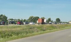 Kolizja na S7, są utrudnienia