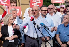 Lewica chwali się sukcesami podczas letniej trasy