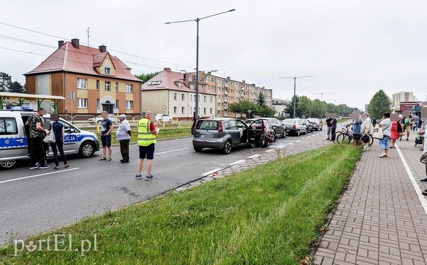 Kraksa sześciu aut na płk. Dąbka