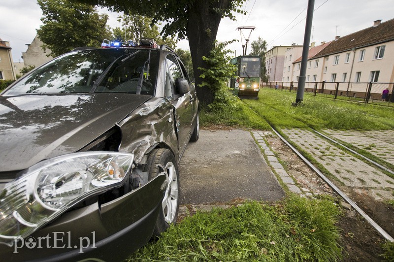  Zderzenie z tramwajem na Grunwaldzkiej