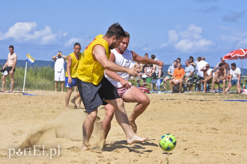 Piłkarskie emocje na plaży w Kadynach
