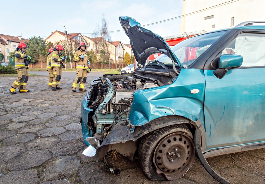 Wymusiła pierwszeństwo i wylądowała w rowie