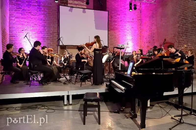 Filmowy koncert z EOK