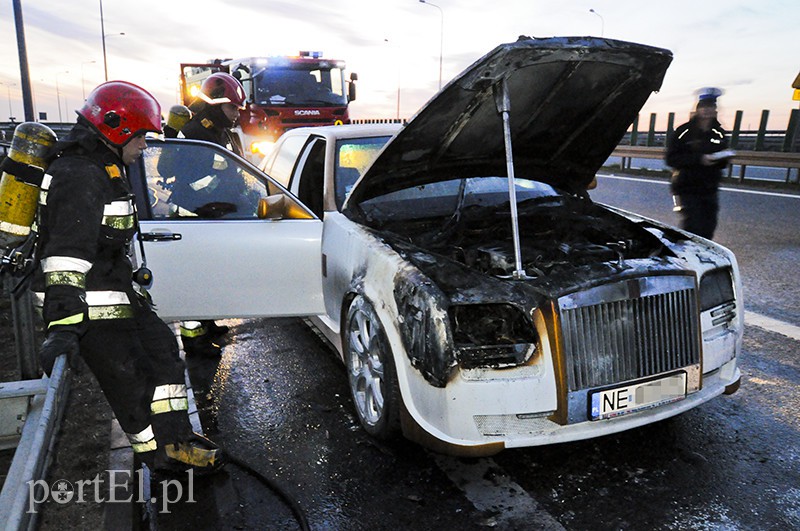  Na obwodnicy płonął rolls-royce
