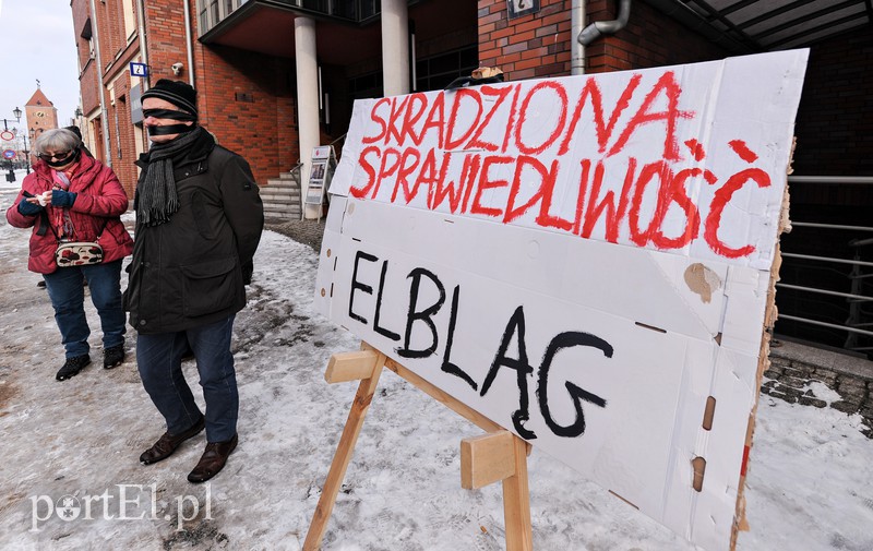 Protestowali w milczeniu