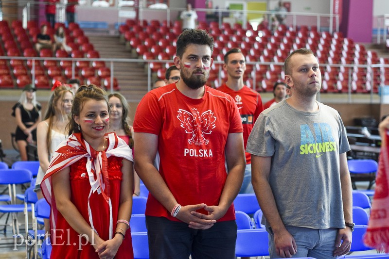 Kibice piłkarzy nie pożegnali