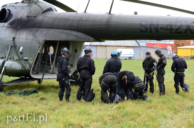 Przygotowania do ćwiczeń antyterrorystycznych