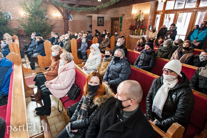 Elbląski duchowny po raz kolejny wsparł WOŚP