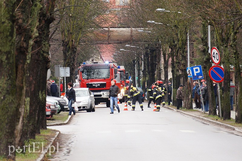 Alarm bombowy w szpitalu przy Komeńskiego
