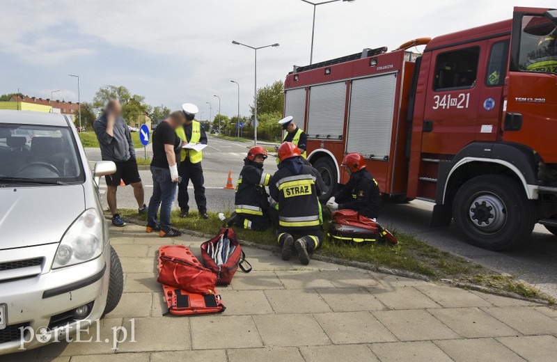 Rowerzysta potrącony na skrzyżowaniu ul. Łęczyckiej i Rawskiej
