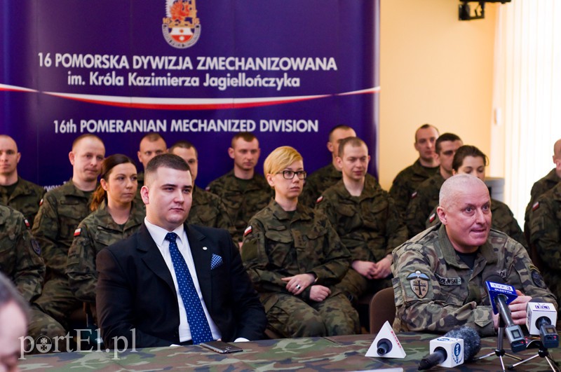 Wideokonferencja ministra obrony narodowej
