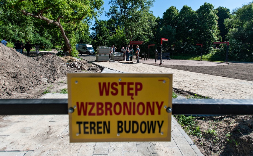 Trwają prace w parku Dolinka