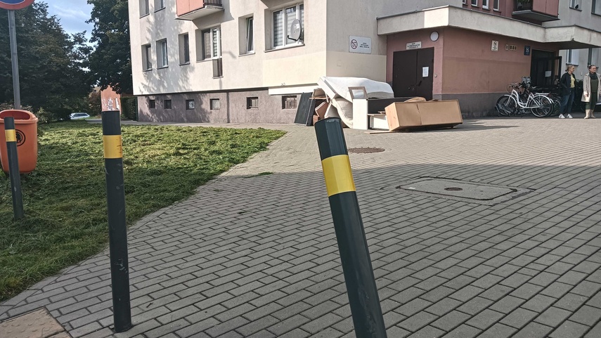 Słupki, które uprzykrzyły mieszkańcom życie