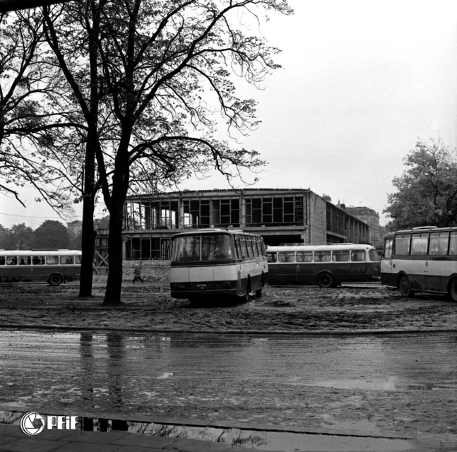 Elbląskie budowy z lat 70. i 80. na zdjęciach Czesława Misiuka - część 2