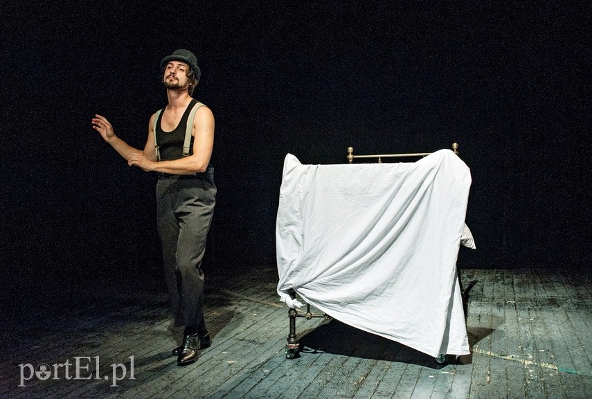 W poszukiwaniu sedna. 301. premiera w elbląskim teatrze