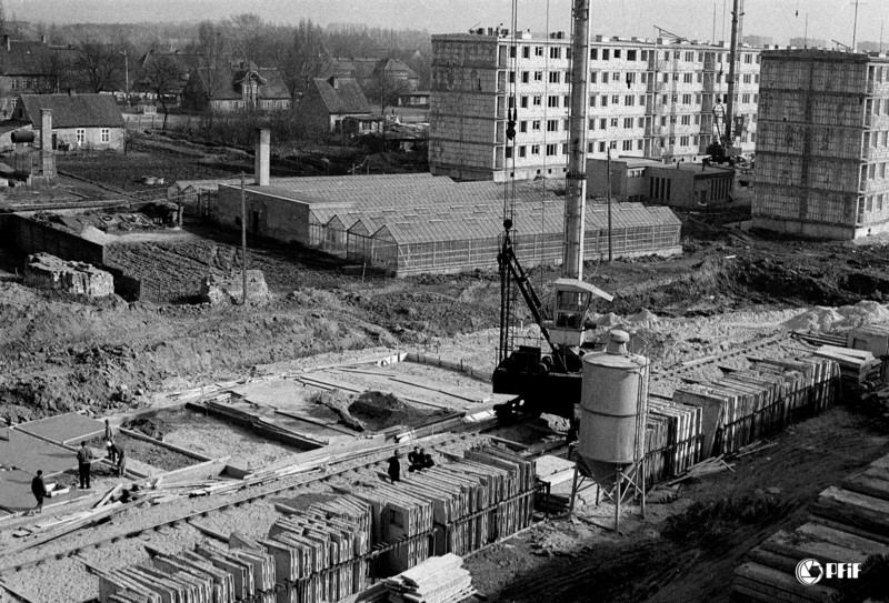 Elbląskie budowy z lat 70. i 80. na zdjęciach Czesława Misiuka - część 2