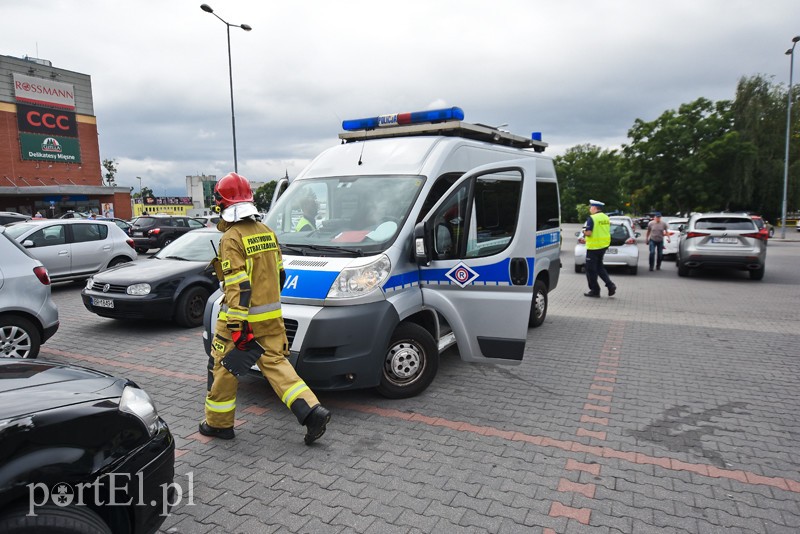 Wypadek motocyklisty na ul.Teatralnej